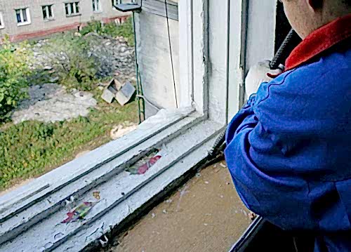 Демонтаж старого окна
