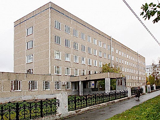 Наша работа по остеклению детской больницы